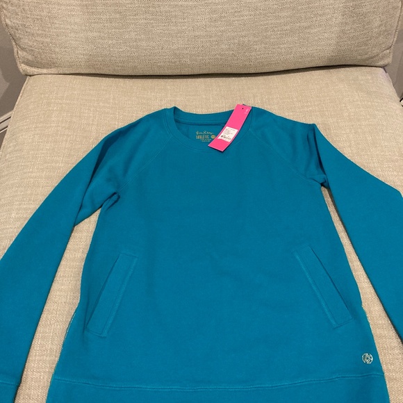 Lilly Pulitzer Tops - Lilly Pulitzer Beach Comber Pullover